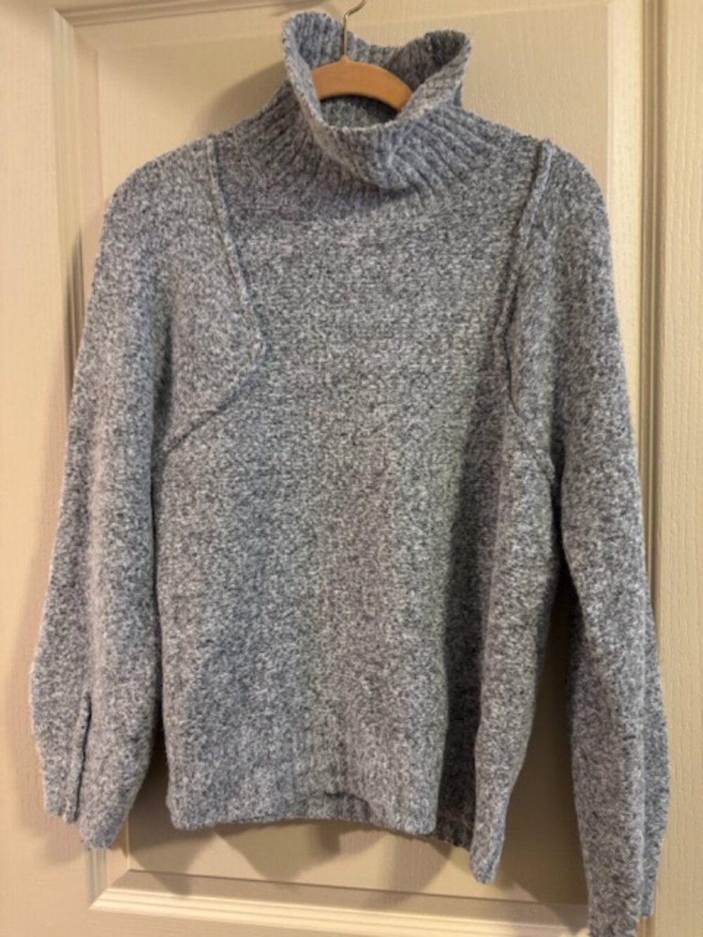 Universal Thread Deconstructed Marled Chunky Turtleneck Gray/White Sweater XS